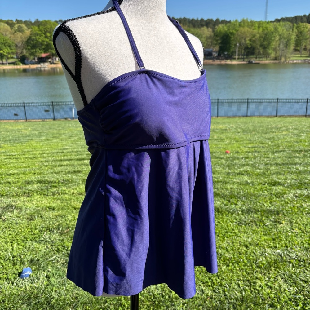 NWOT Blue tankini top with removable shoulder strap & padding womens size Med